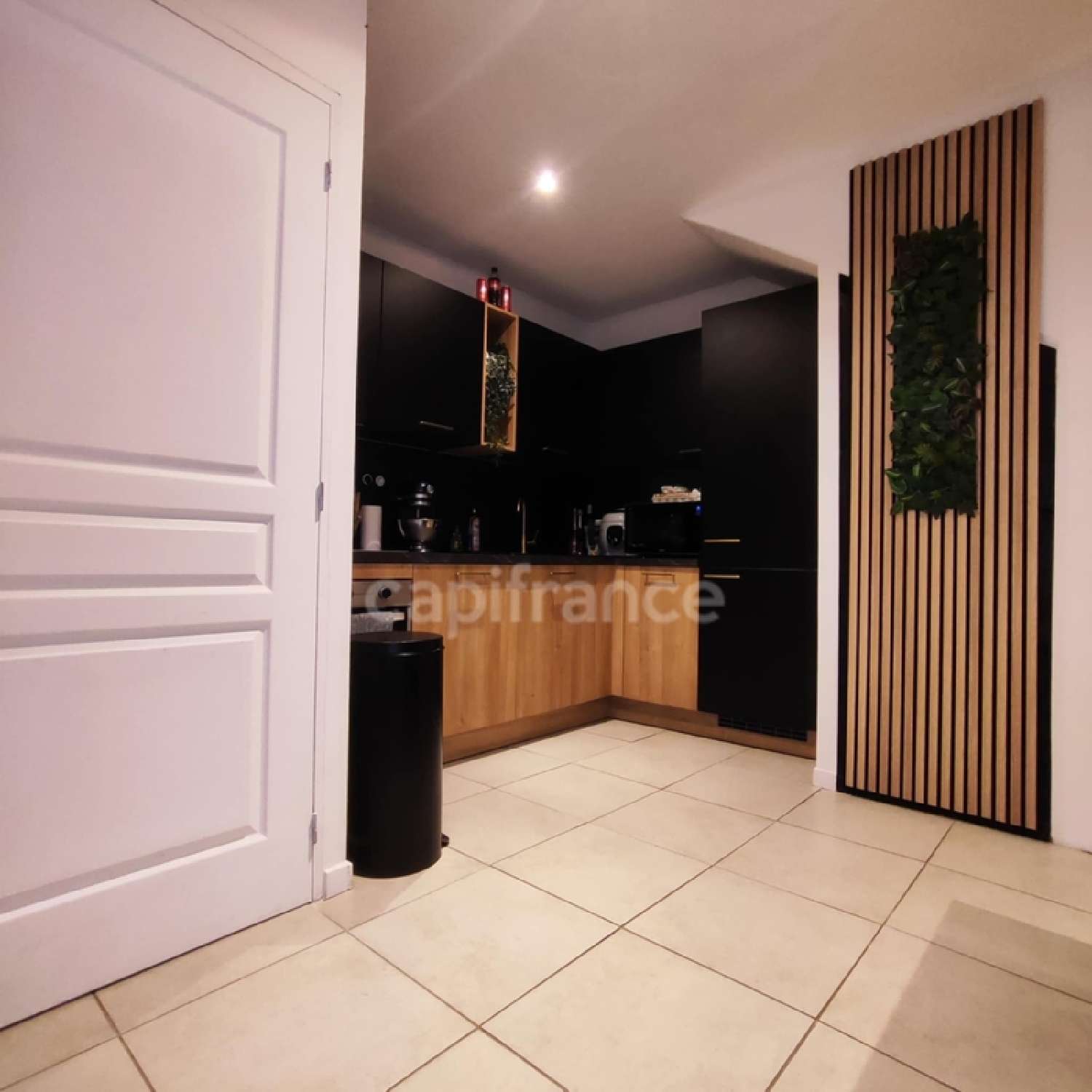 te koop stadshuis Le Pont-de-Beauvoisin Isère 2