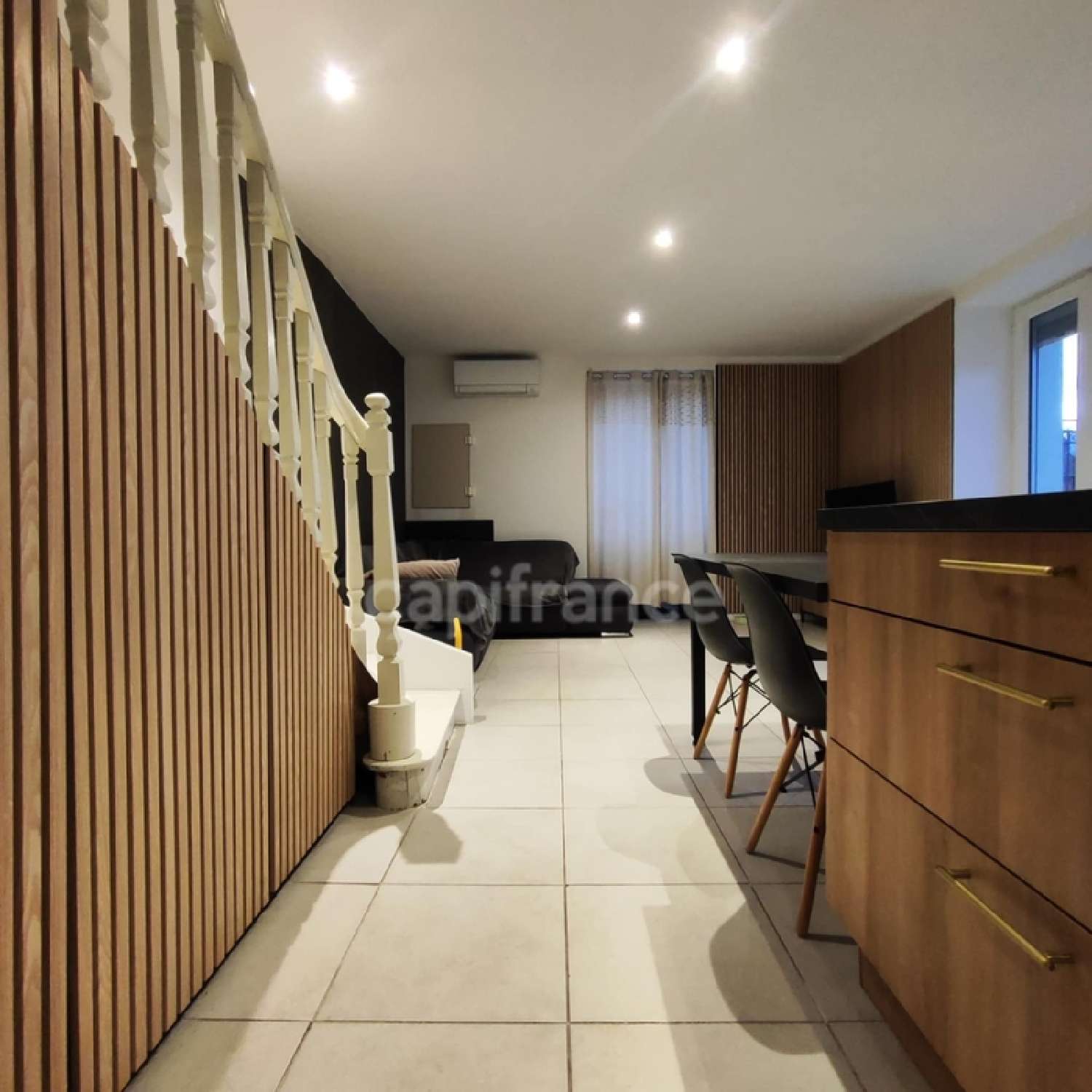 te koop stadshuis Le Pont-de-Beauvoisin Isère 8