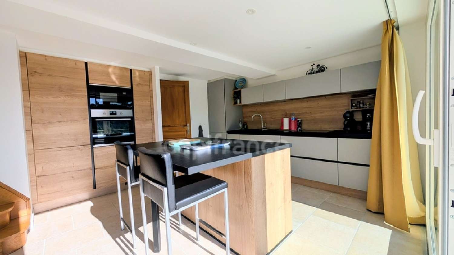 for sale city house Lignières-Sonneville Charente 8