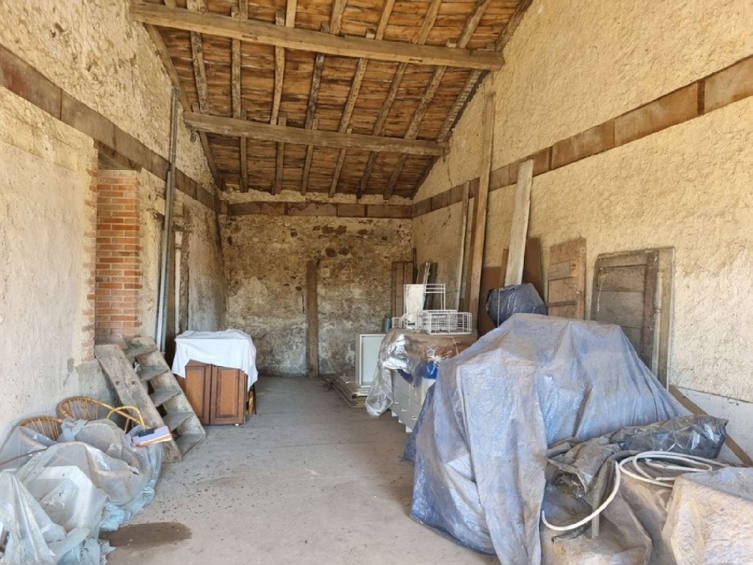  à vendre maison de ville Montmorillon Vienne 6