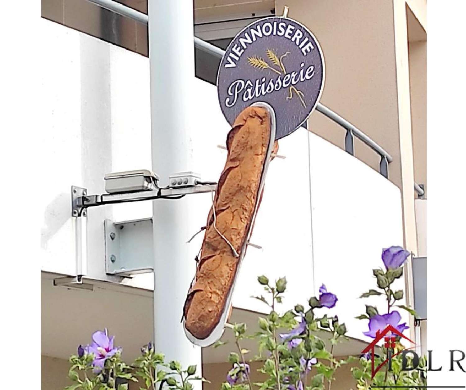 for sale commercial Arbent Ain 1