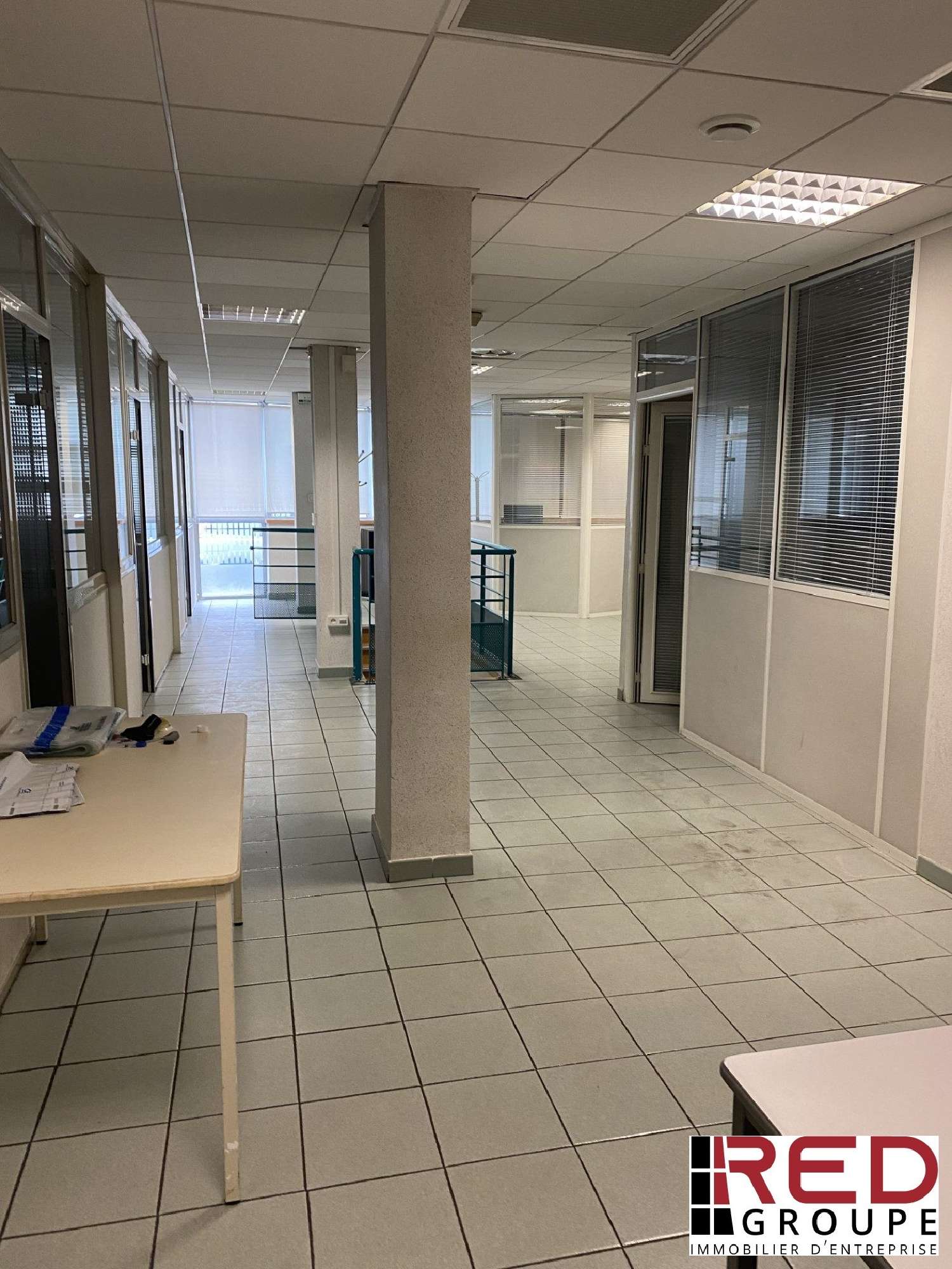 for sale commercial Aubagne Bouches-du-Rhône 3