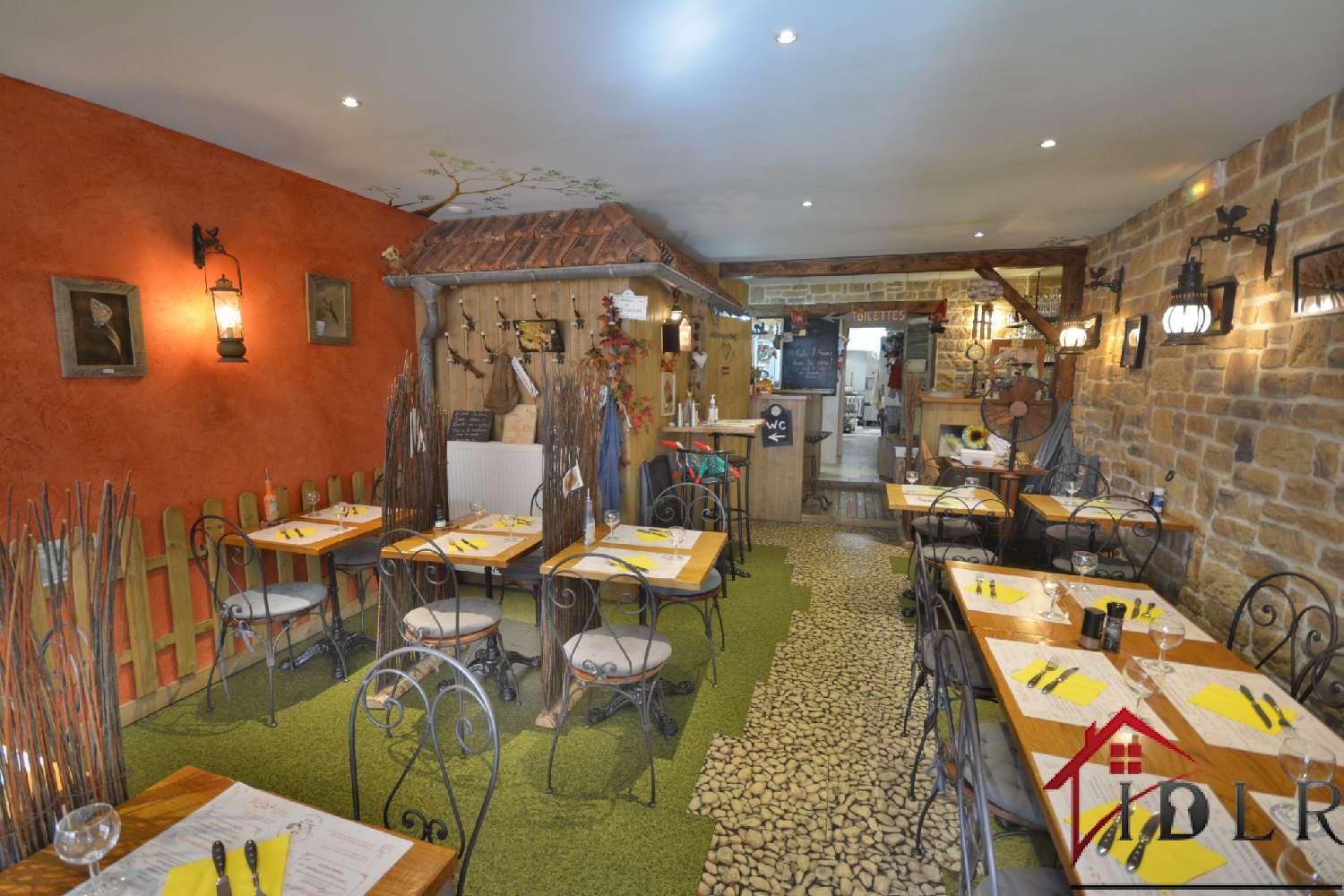  à vendre commerce Bourbonne-les-Bains Haute-Marne 2