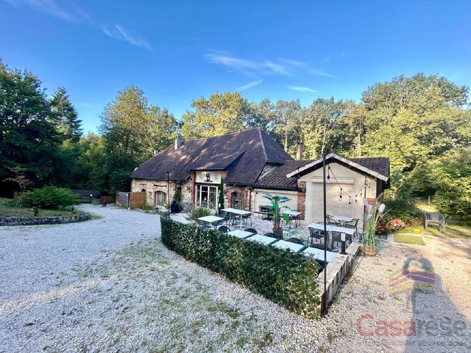  en venta local comercial Cahors Lot 2