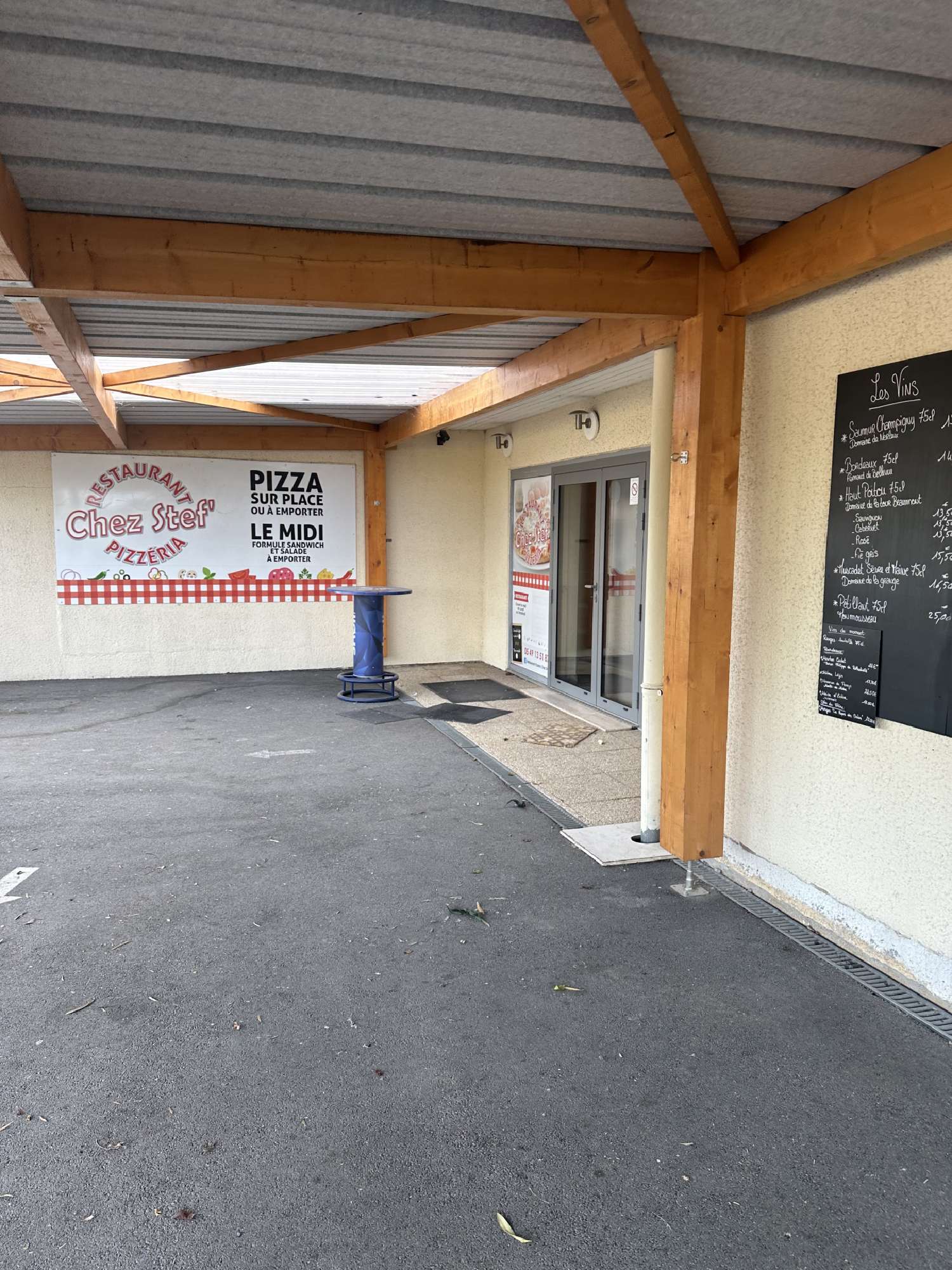  for sale commercial Dissay Vienne 1