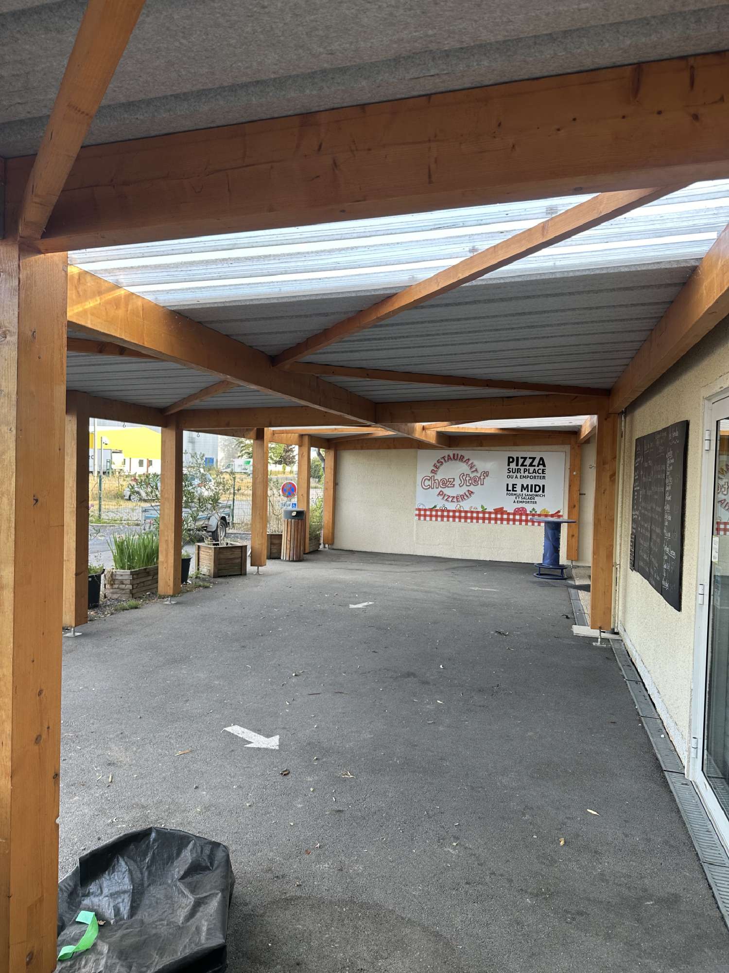  for sale commercial Dissay Vienne 2