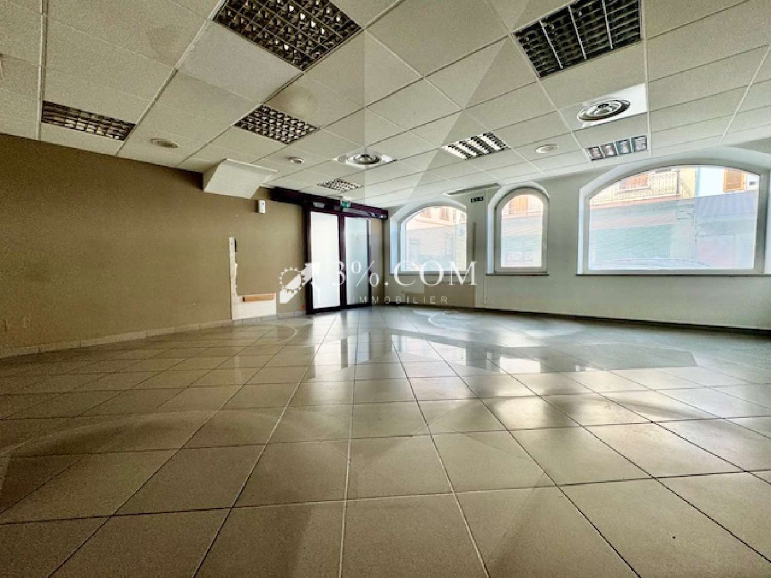 te koop bedrijfsruimte/ kantoor Hochfelden Bas-Rhin 3