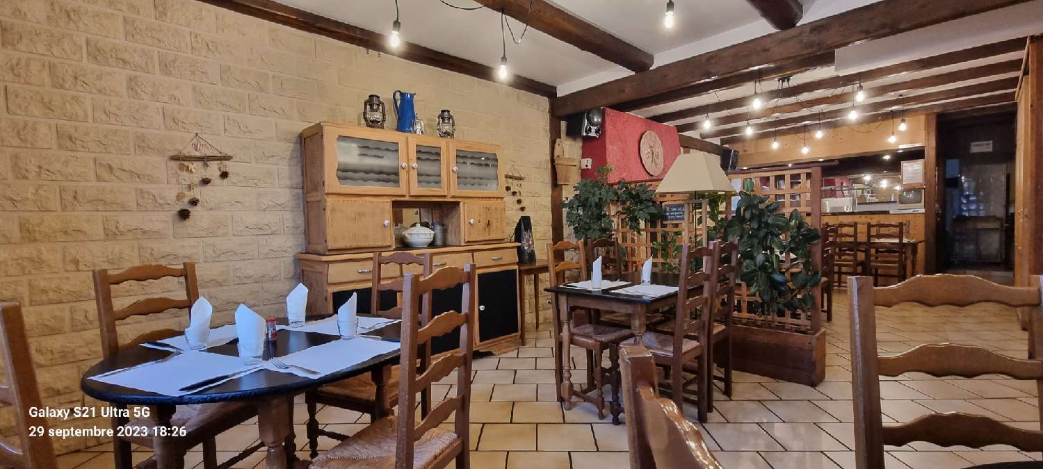  te koop bedrijfsruimte/ kantoor Jougne Doubs 5