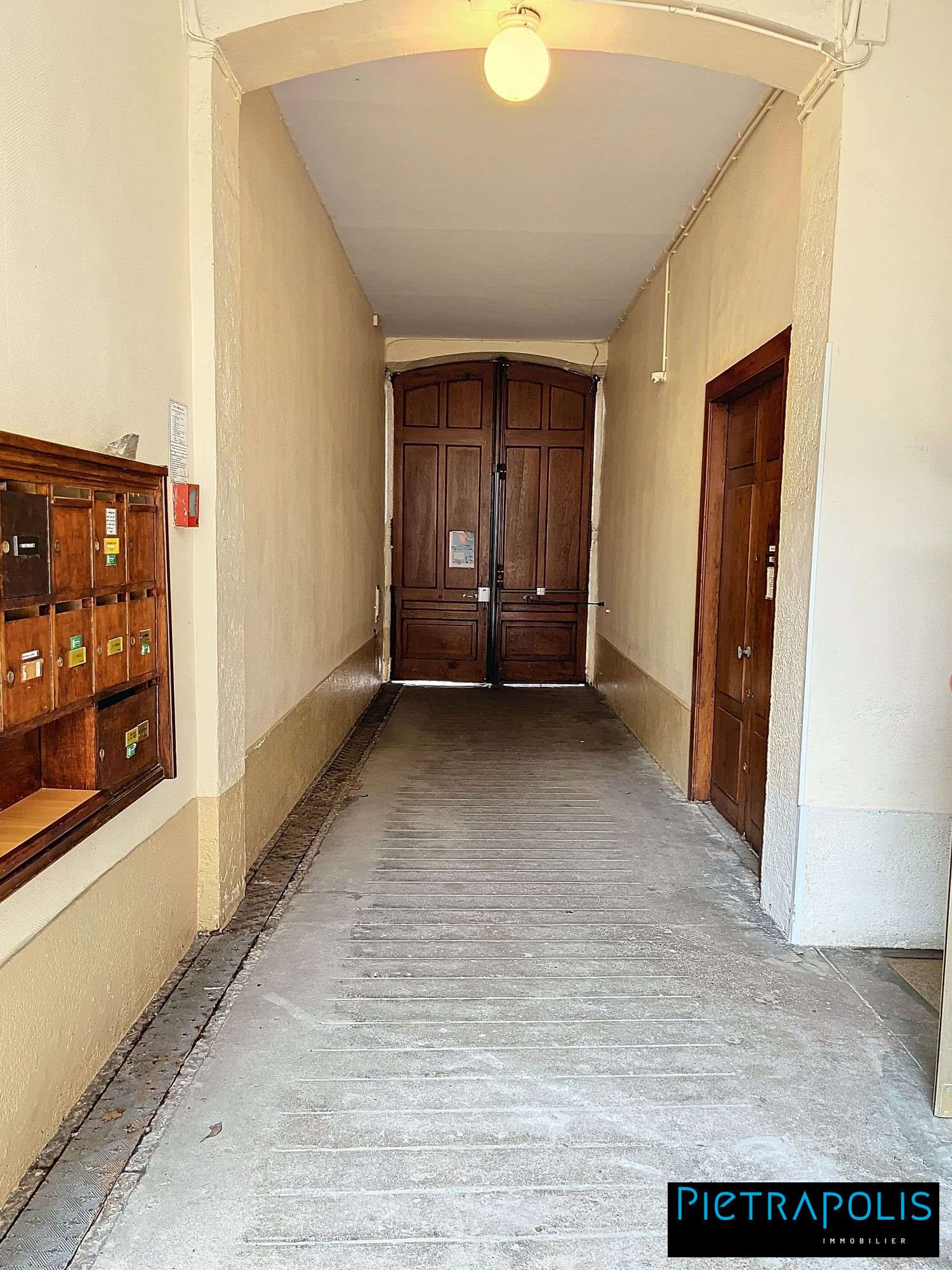  te koop bedrijfsruimte/ kantoor Lyon 6e Arrondissement Rhône 2