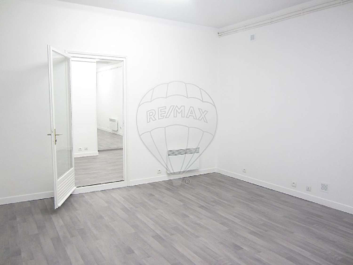  for sale commercial Paris 11e Arrondissement Paris (Seine) 3