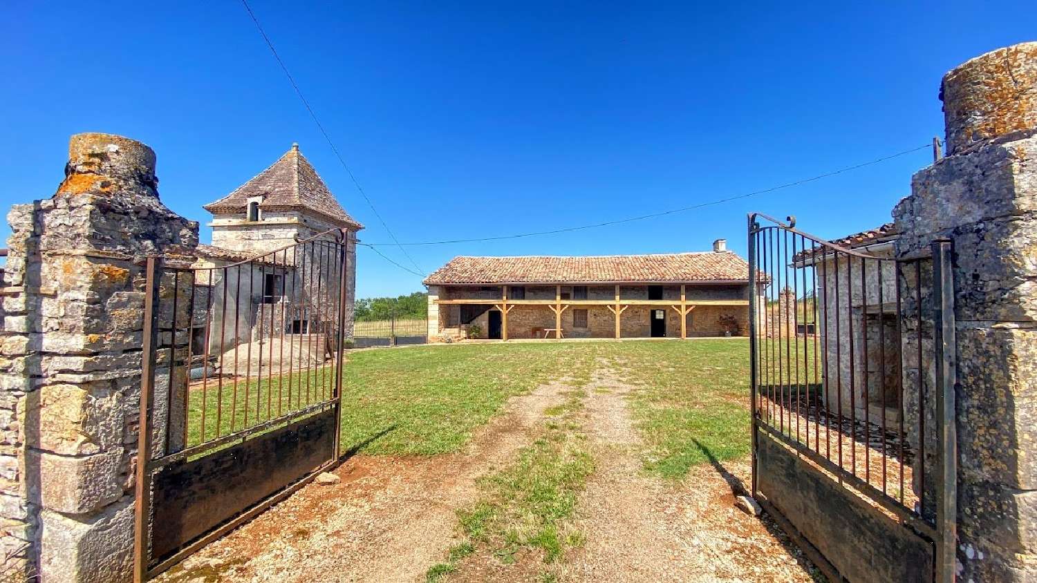  for sale estate Bruniquel Tarn-et-Garonne 4