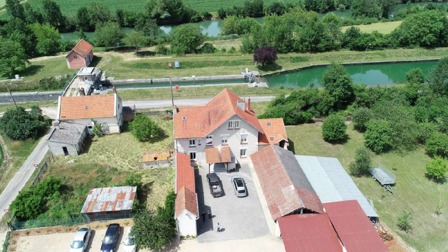  for sale estate Chassemy Aisne 1