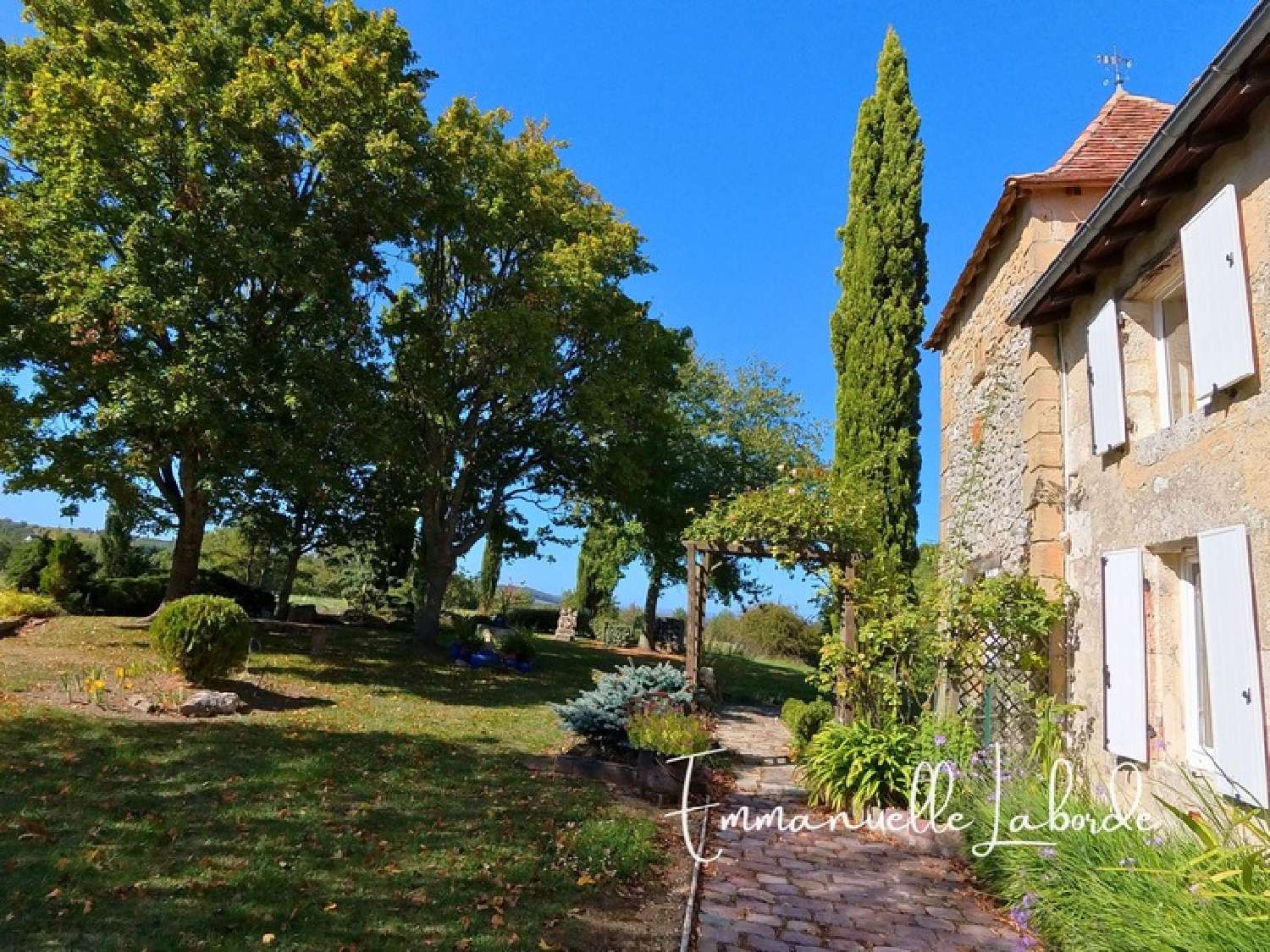 te koop landgoed Monbazillac Dordogne 2