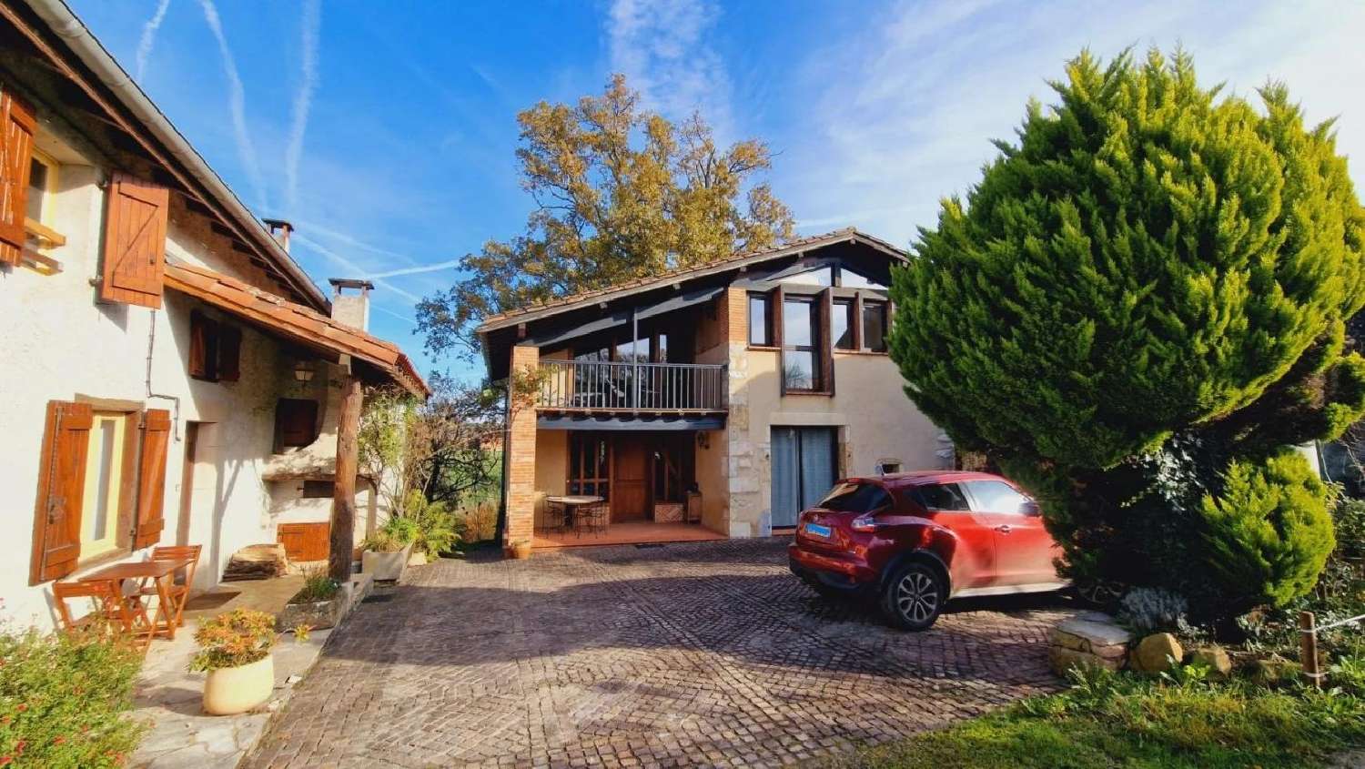  te koop landgoed Salies-du-Salat Haute-Garonne 1