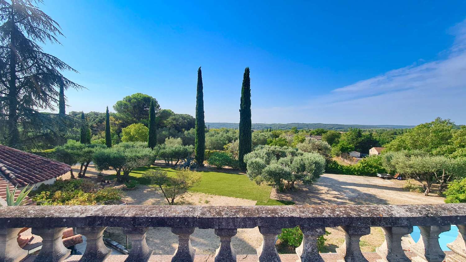 kaufen Landgut Uzès Gard 2