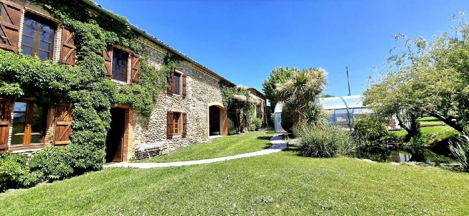  te koop landgoed Varilhes Ariège 1