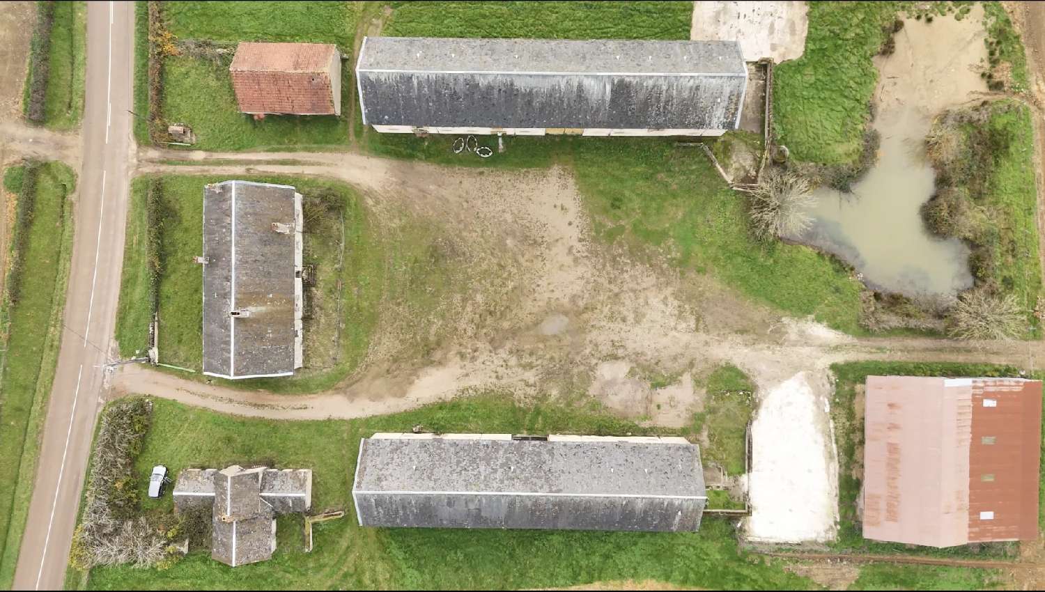 te koop boerderij Bona Nièvre 3