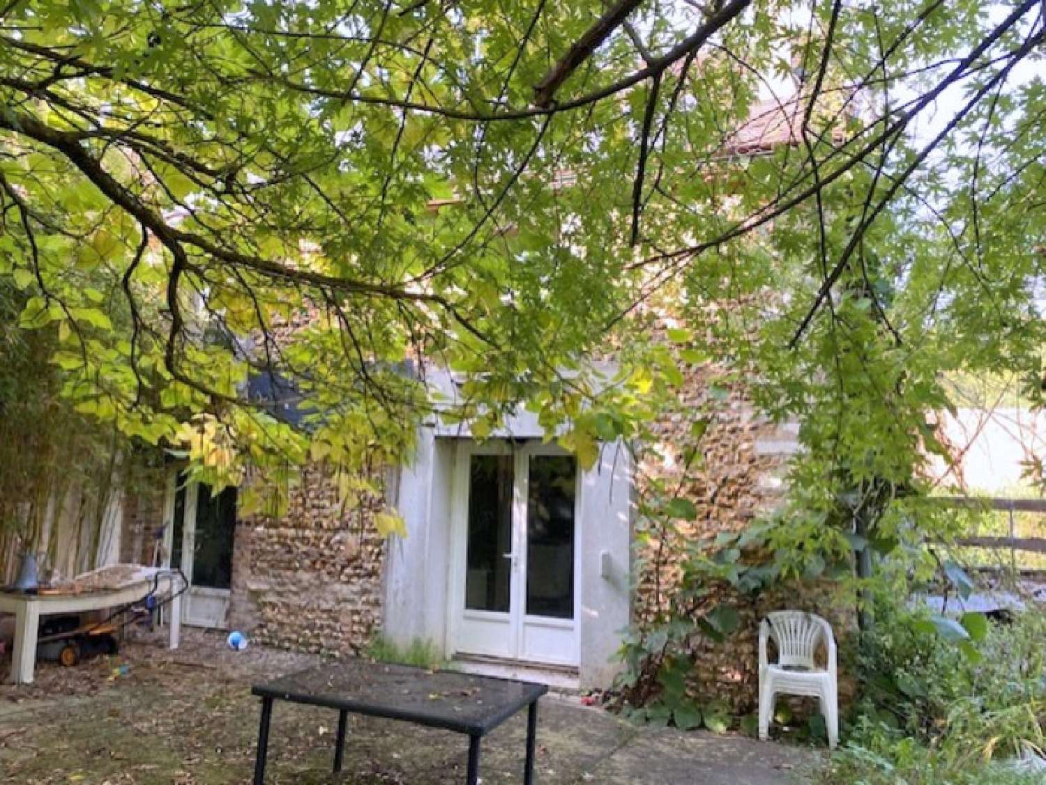 for sale farm Cerisiers Yonne 1