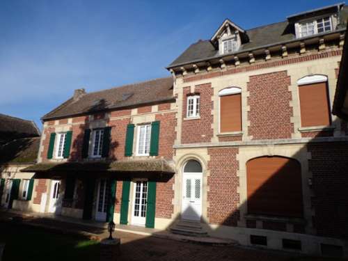 Épineuse Oise farm foto 7185645