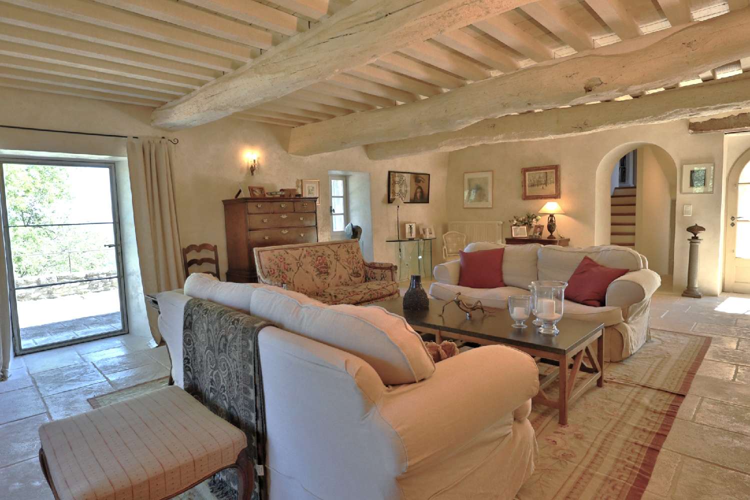 te koop boerderij Lacoste Vaucluse 7