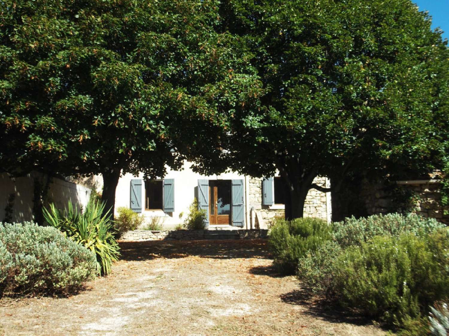  for sale farm Murs Vaucluse 5