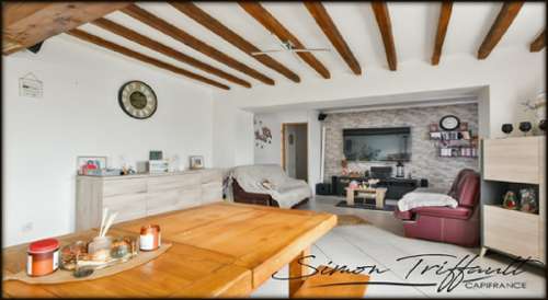 Saint-Jean-d'Assé Sarthe farm foto 7208531