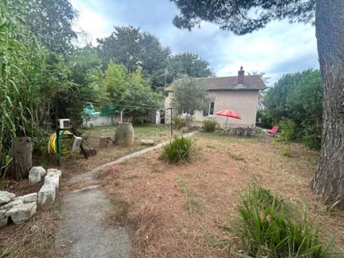 Aigues-Mortes Gard Haus Bild 7210100