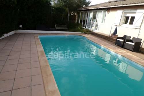 Aubord Gard Haus Bild 7183600