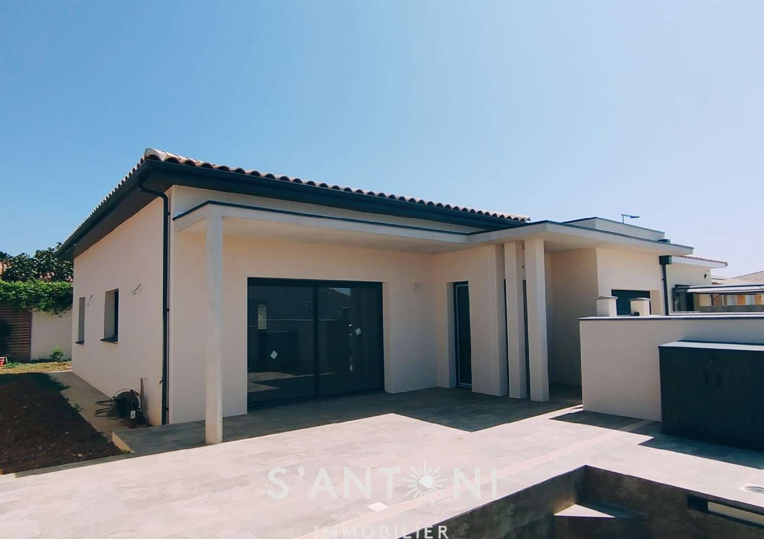  for sale house Bassan Hérault 1