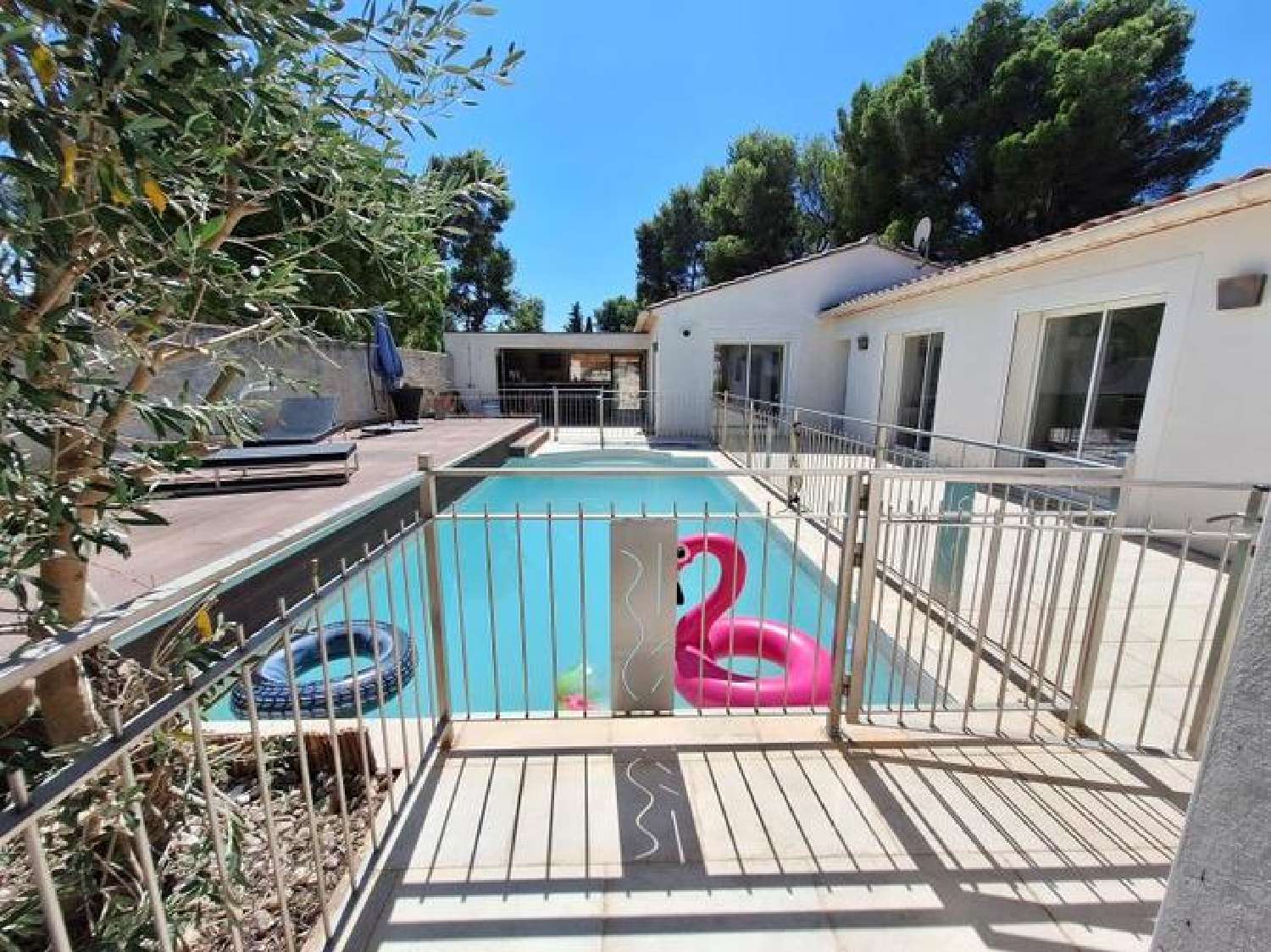 en venta casa Beaucaire Gard 1