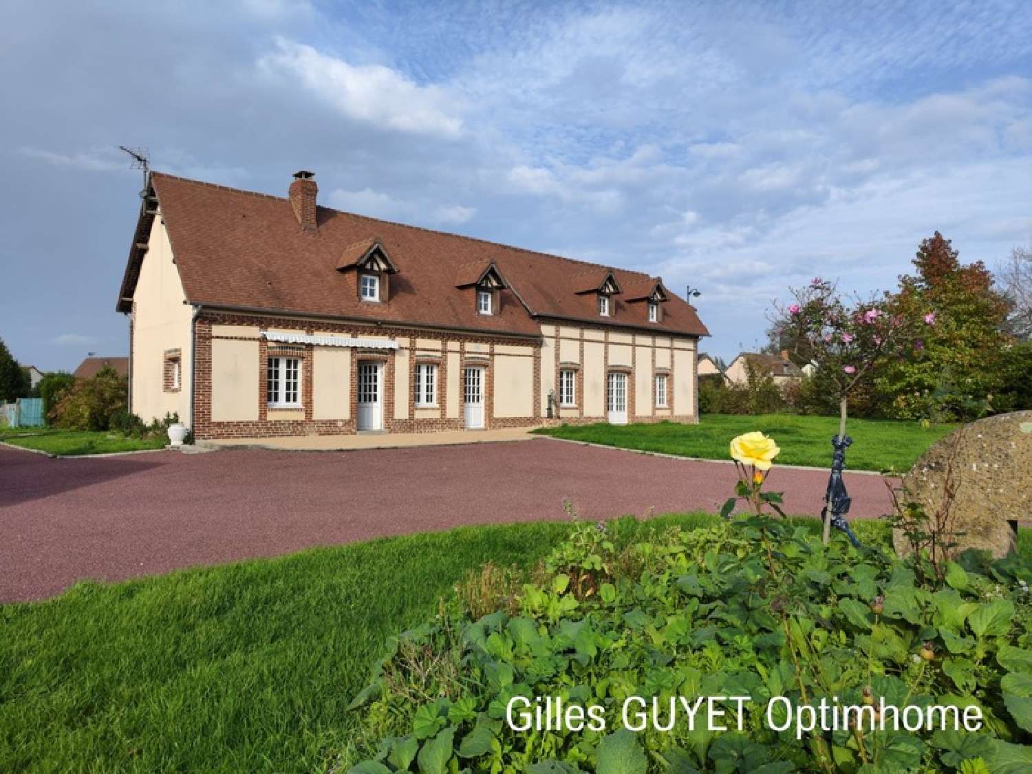  te koop huis Bernay Eure 2