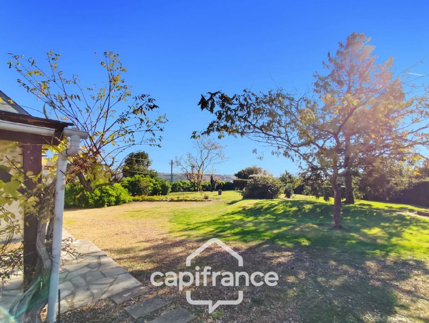 à vendre maison Bessé-sur-Braye Sarthe 2