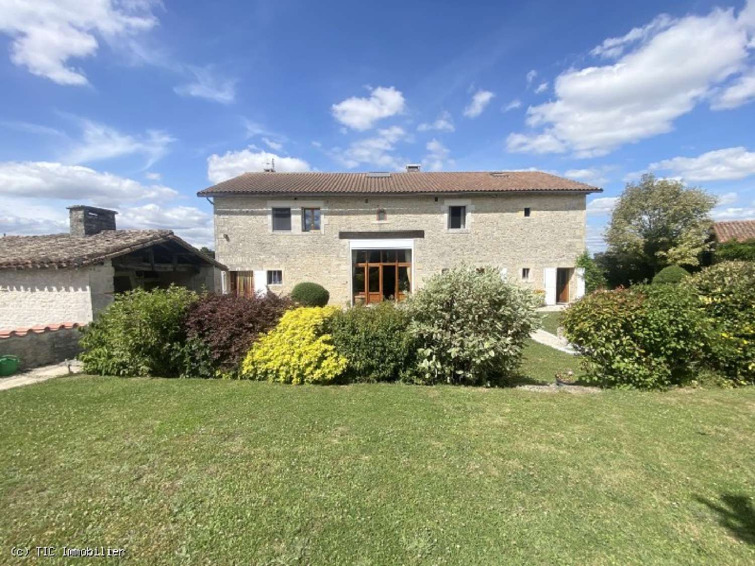  for sale house Blanzay Vienne 5