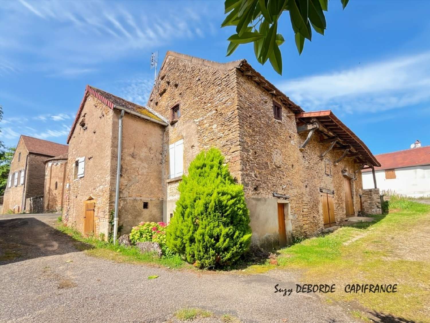 for sale house Bonnay Saône-et-Loire 1