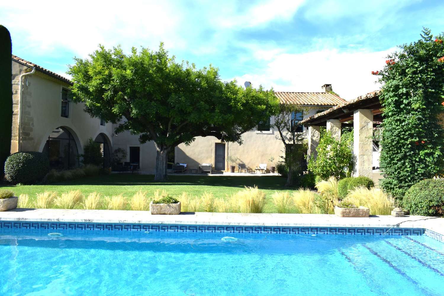 à vendre maison Boulbon Bouches-du-Rhône 1