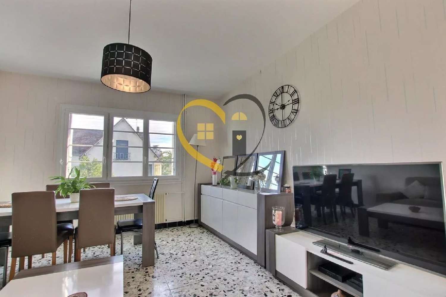 à vendre maison Bourges Cher 1