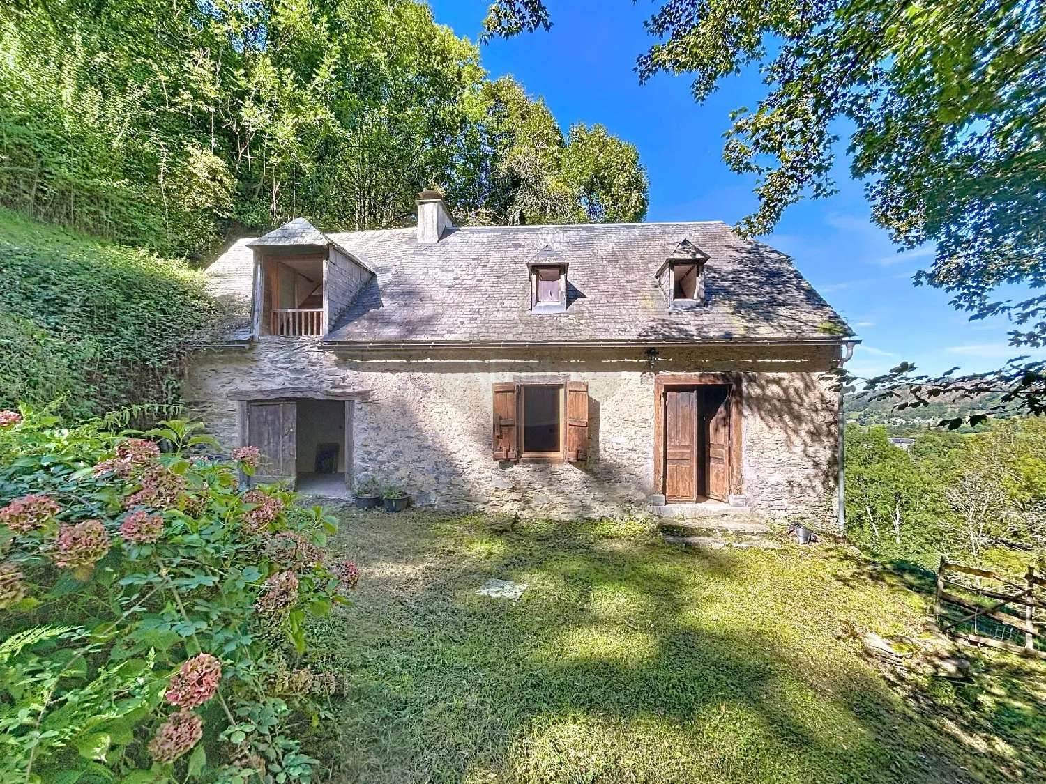  for sale house Bulan Hautes-Pyrénées 1