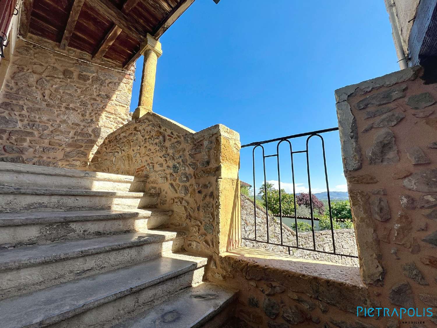  te koop huis Bully Rhône 6