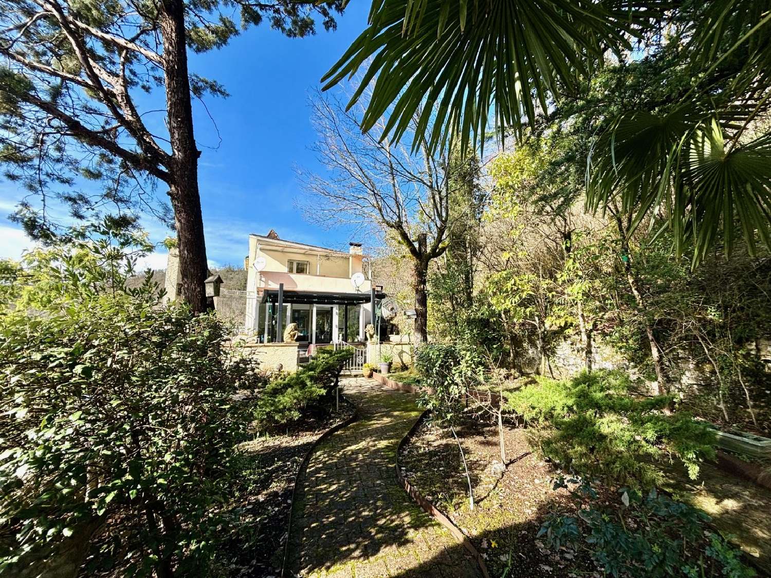  te koop huis Cahors Lot 1