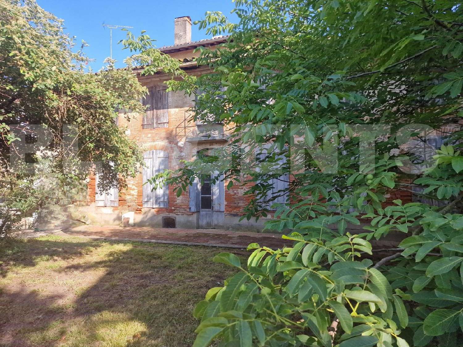 for sale house Castelsarrasin Tarn-et-Garonne 1