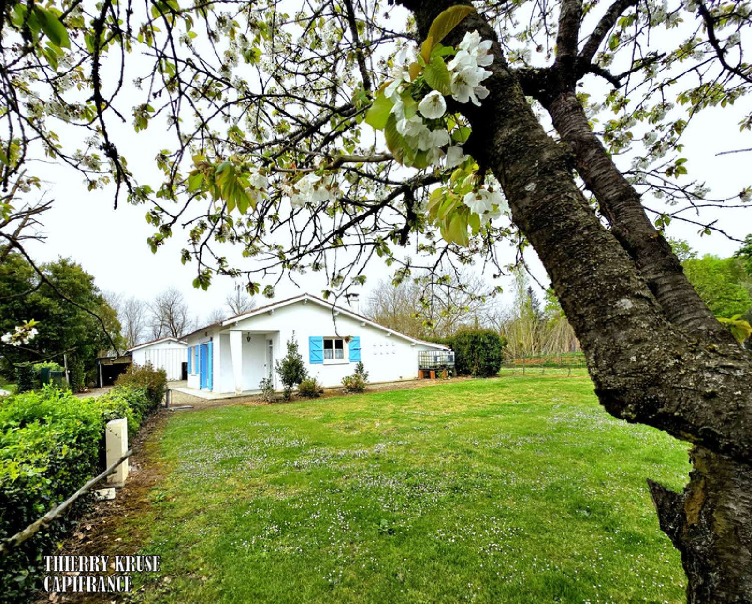  for sale house Castelsarrasin Tarn-et-Garonne 1