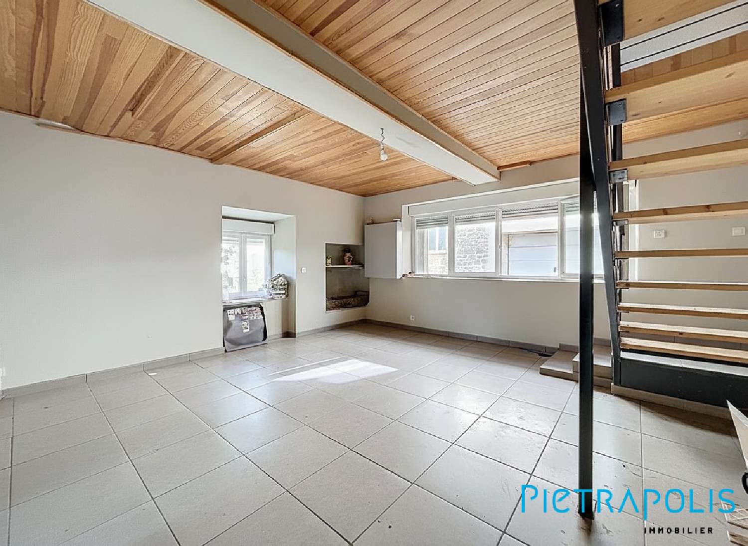 à vendre maison Chambost-Longessaigne Rhône 3