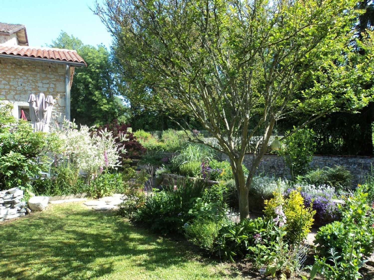  à vendre maison Champagne-Mouton Charente 6