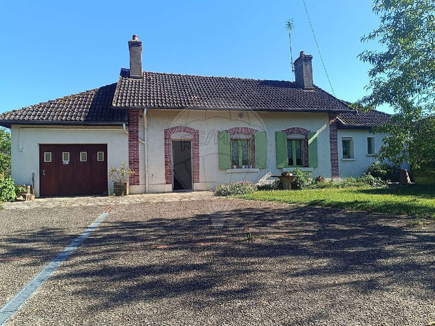 à vendre maison Champvert Nièvre 1