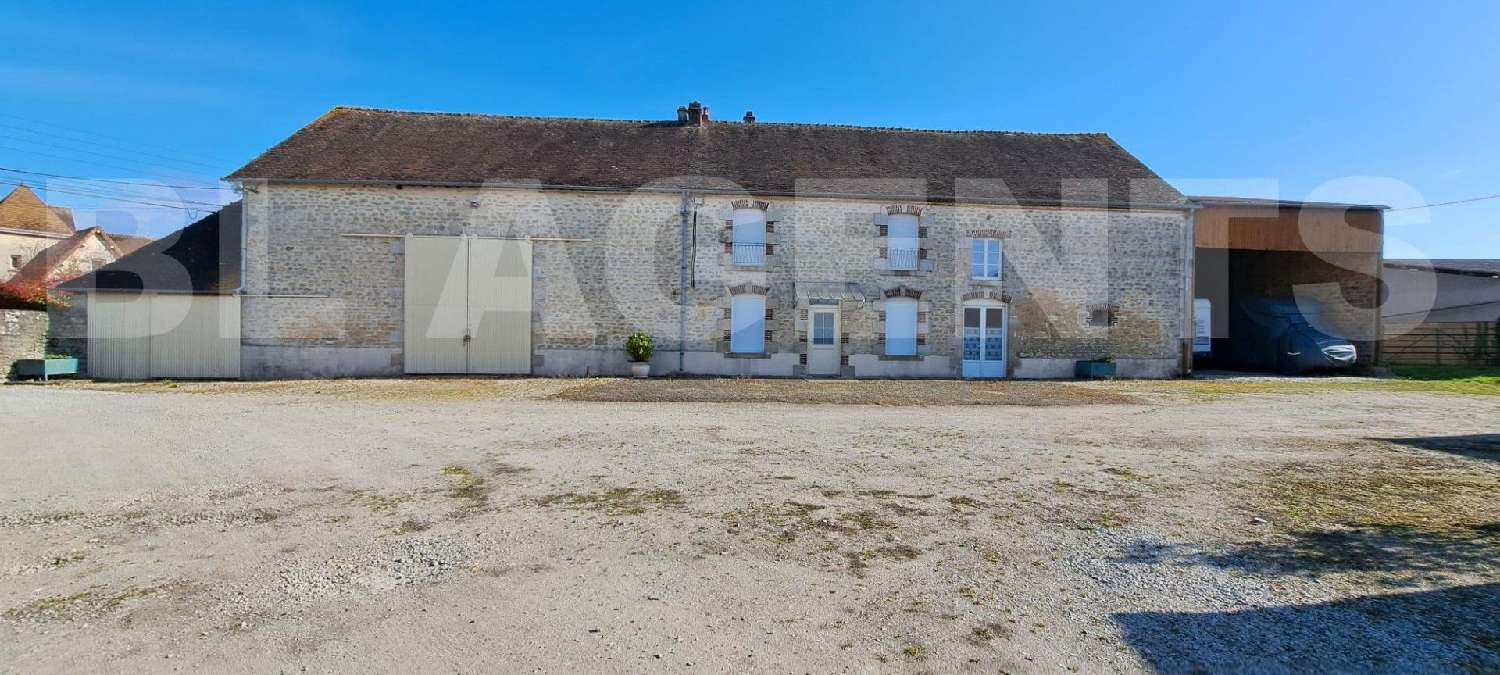  for sale house Chassé Sarthe 1
