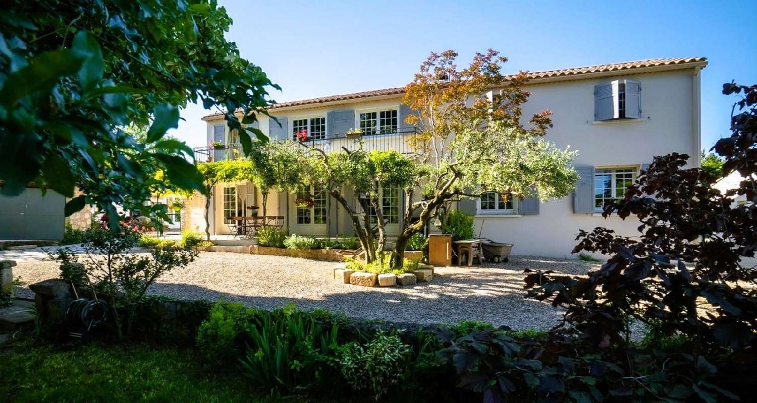 te koop huis Châteauneuf-du-Pape Vaucluse 2