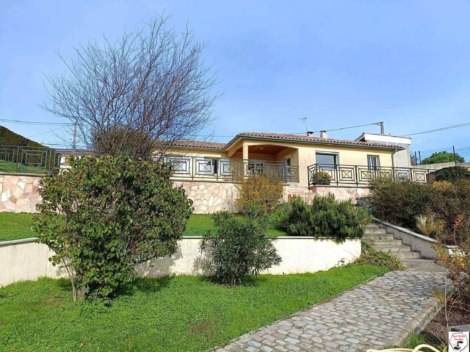 te koop huis Cheminas Ardèche 1