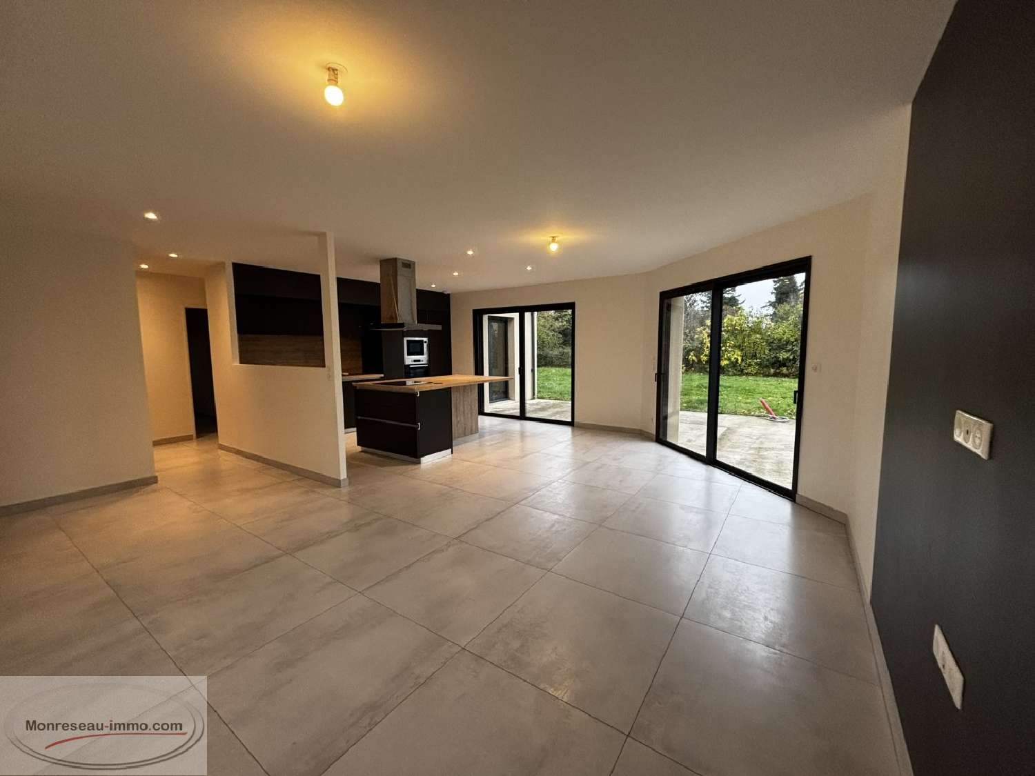 à vendre maison Clessé Saône-et-Loire 2