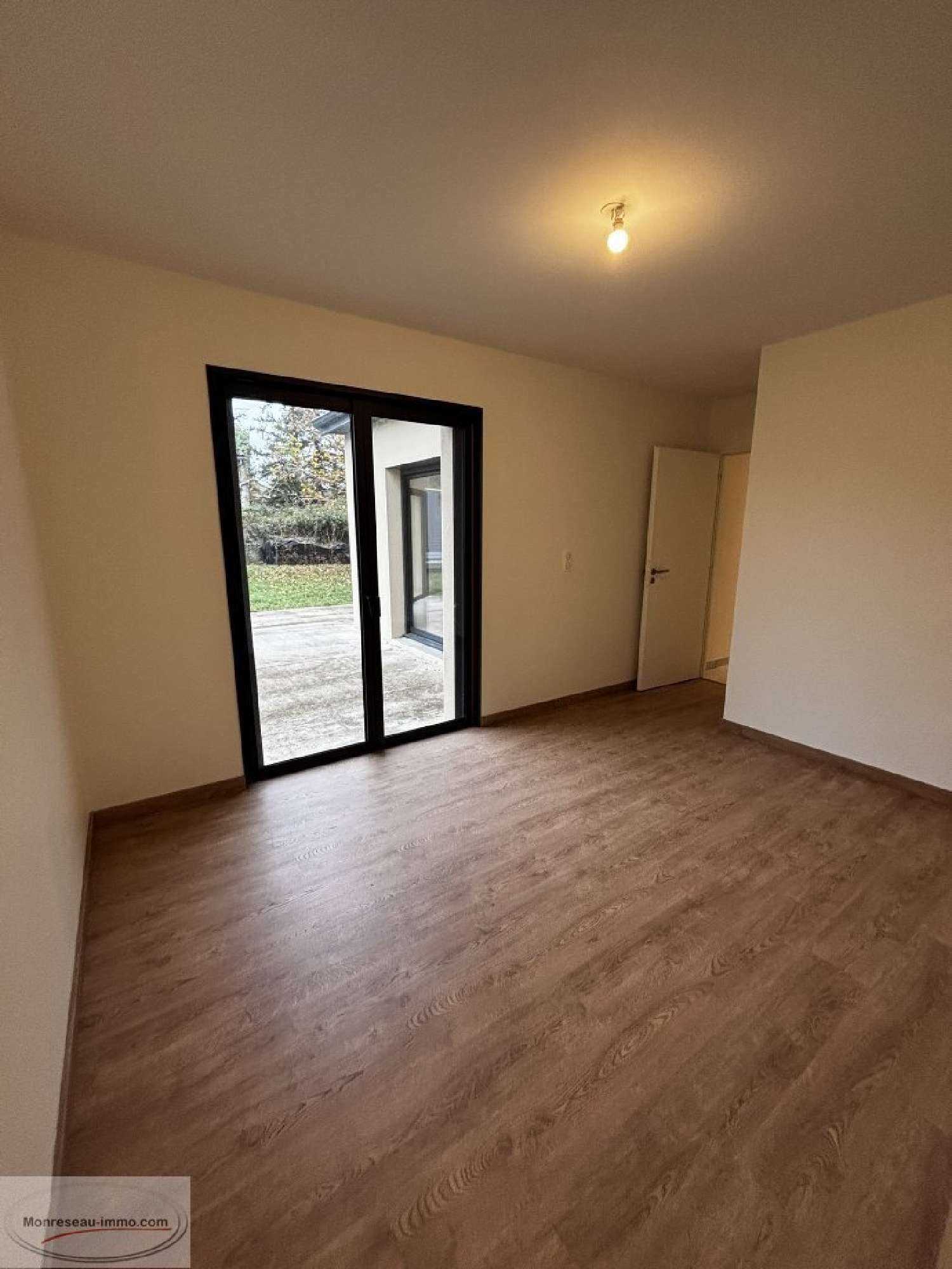 à vendre maison Clessé Saône-et-Loire 4