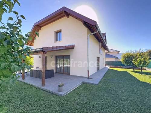 Cluses Haute-Savoie house foto 7184335